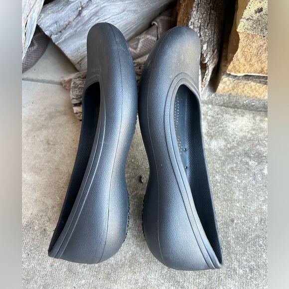 CROCS Brooklyn black Iconic Comfort ballerina style shoe Sz-W8.  A - Picture 5 of 9
